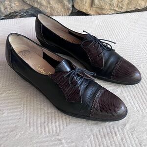 7.5 Vintage Salvatore Ferragamo Black Suede Leather Lace Up Wingtip Oxford Shoes